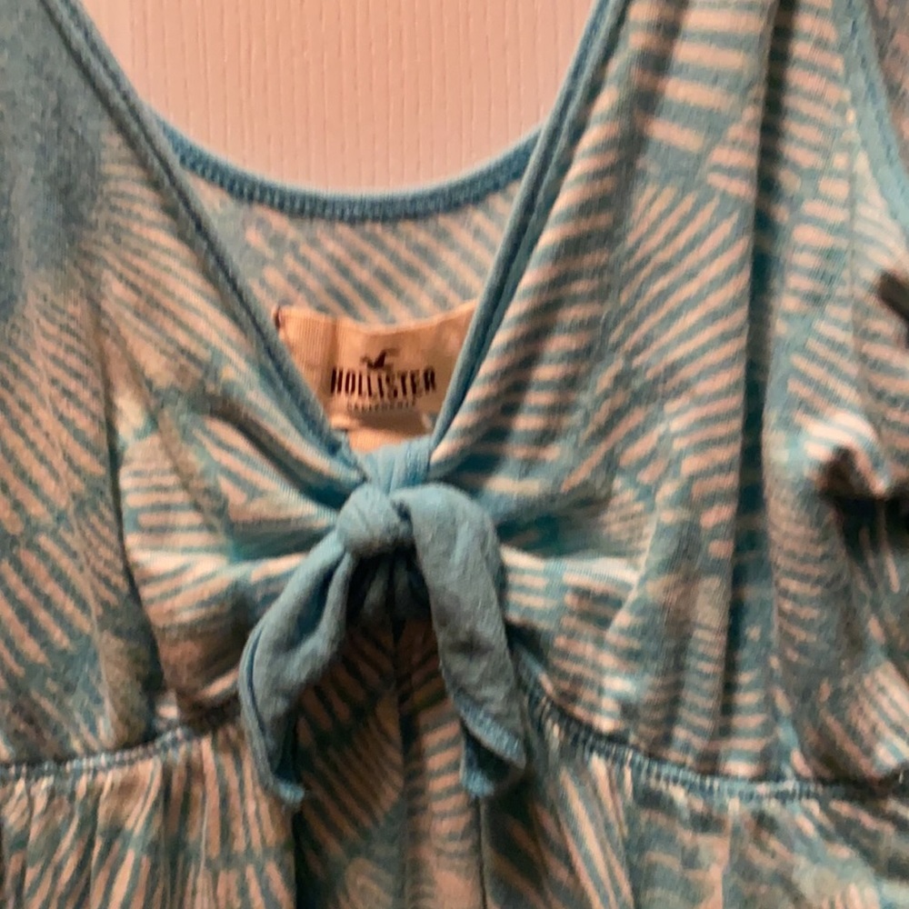Hollister small top - Picture 3 of 3